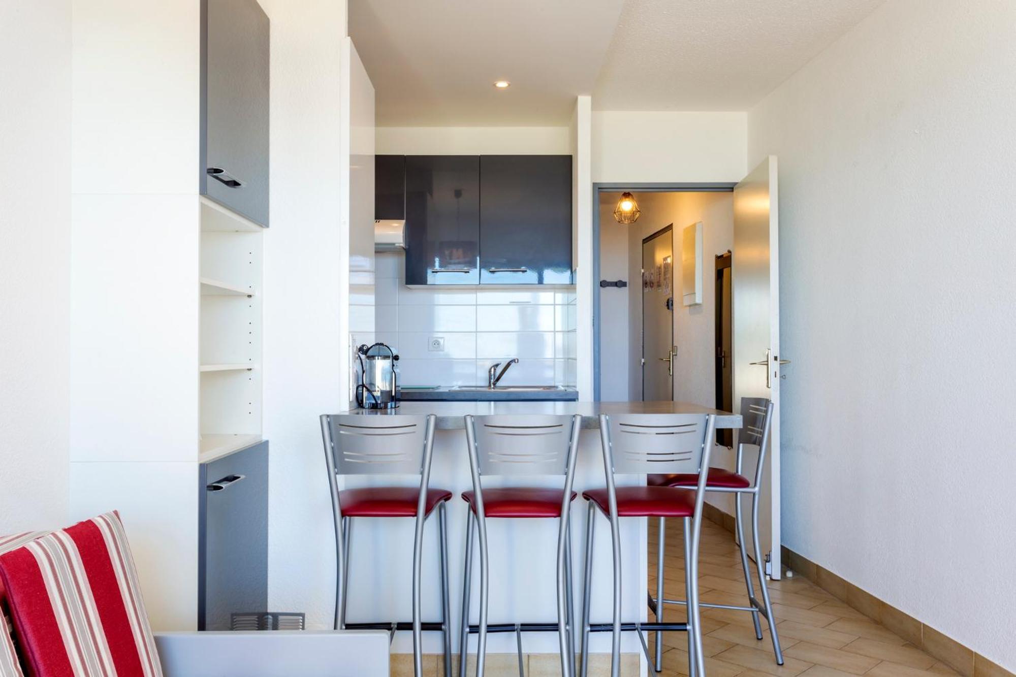 Chez Fabienne - Superbe Appartement Avec Vue Sur La Mer Et Parking 라그랑모트 외부 사진