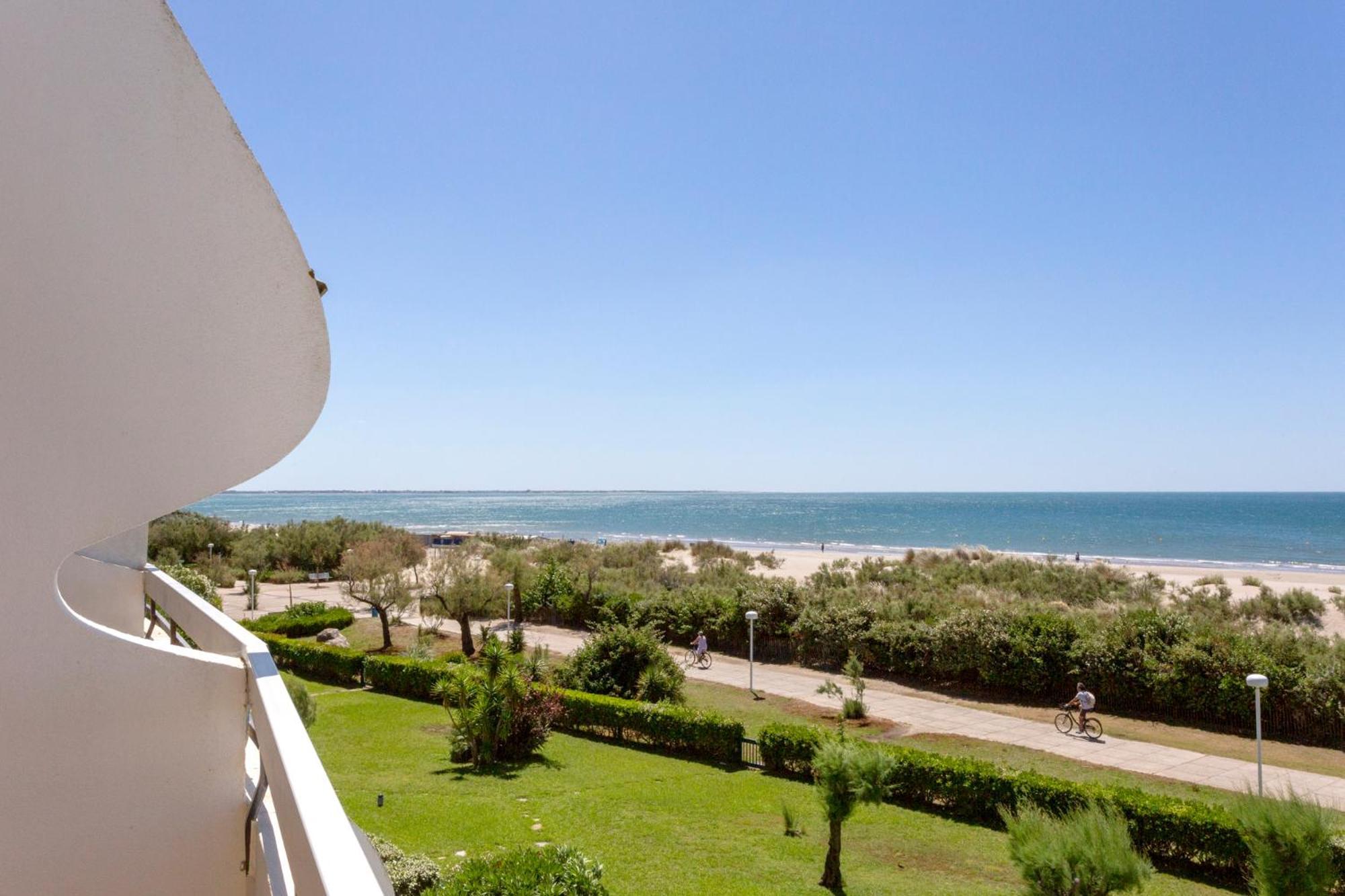 Chez Fabienne - Superbe Appartement Avec Vue Sur La Mer Et Parking 라그랑모트 외부 사진